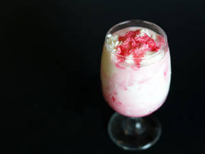 Rose Cream Falooda (300 Ml)