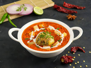 Dum Aloo Kashmiri