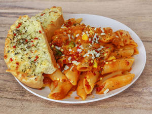 Veg Arrabiata Pasta