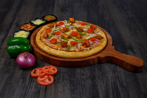 Spicy Paneer Capsicum Pizza