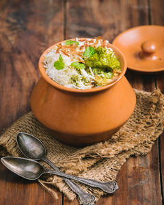 Chef Amir Khan Chicken Biryani