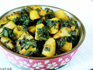Aloo Palak (dry)