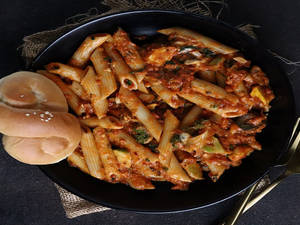 Veg Pasta [Arrabiata - Red Sauce]