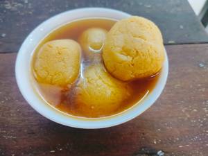 Nolen Gur Er Rasgulla Big 10 Pcs 