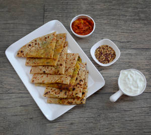Aloo Paratha (2 Pcs)
