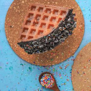 Kitkat And Oreo Pocket Waffle