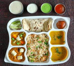 Special Veg Thali                                          