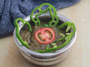 Green Masala Murgh Musallam                   