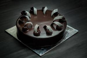 Chocolate Dutch Cake