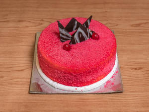 Eggless Butterscotch Red Velvet Cake (1.5 Lb)