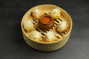 Veg Fried Cheese Momos [6 pcs]