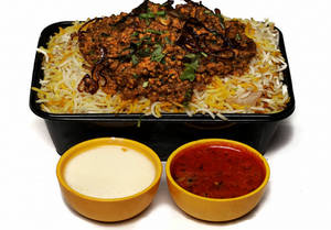 Hyderabadi Chicken Keema Biryani (regular - 750 Ml)