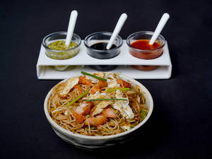 Chicken Hakka Noodles