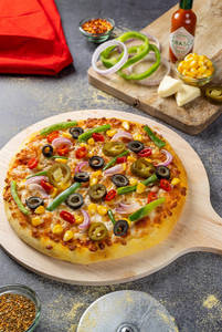 Classic Veg Loaded Pizza