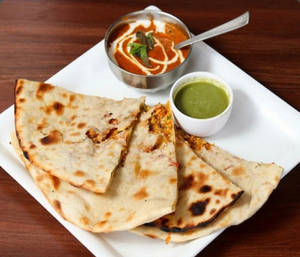 Keeema Naan With Gravy (veg)