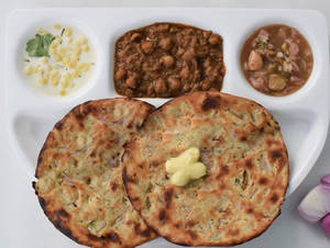 Aloo Pyaz Kulcha