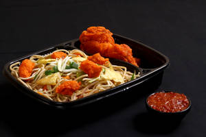 Chicken Hakka Noodles + Chicken Lollipop 2 Pcs