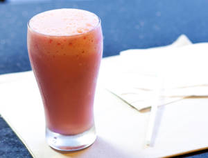 Rose Milk Colddrink