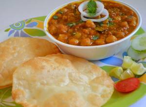 Chola Bhatura