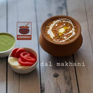 Dal Makhani Handi