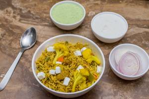 Veg Biryani with Raita