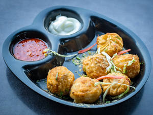Kurkure Veg Momos 