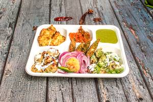 Veg Tandoori Platter  [ Paneer Malai Tikka + Veg Corn Seekh Kebab + Tandoori Chaap Tikka]