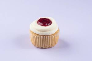 White Chocolate Raspberry Cupcake