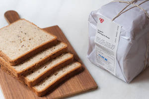 KGC Organic Wholegrain Bread