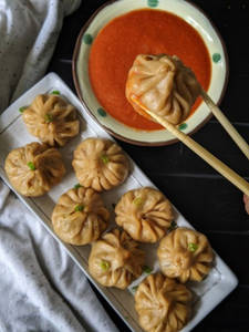 Steam Momos (8 Pcs)