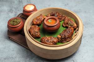 Chicken Manchurian Momos Box [6 pcs]