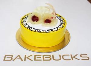 Eggless Pineapple Cake