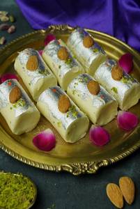 Badam Khoya Roll