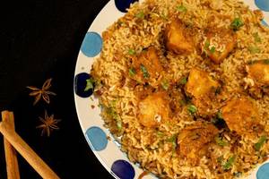 High Fibre Paneer Biryani With Brown Rice (Serves 1)