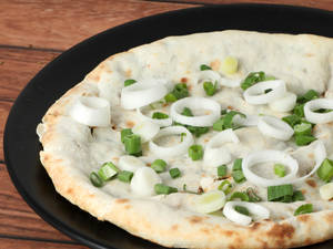 Spring Onion Kulcha