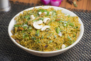 Chicken Hyderabadi Biryani