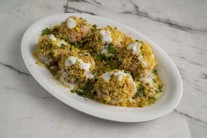 Dahi Batata Puri