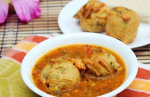 Batata Wada Sambar