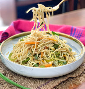 Hakka Noodles