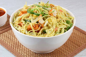 Chicken Schezwan Noodles
