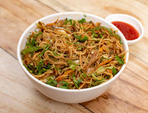 Veg Hakka Noodles