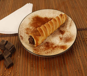Chocolate Cream Roll 