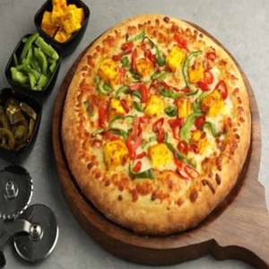 Tandoori Paneer Pizza