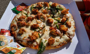 Tandoori Paneer Pizza