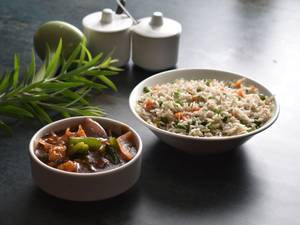 Fried Rice + Chilli Paneer