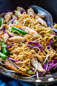 Egg Chicken Chowmein