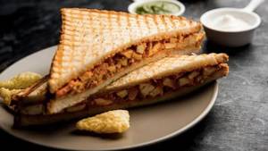 Cheesy Chicken Keema Sandwich