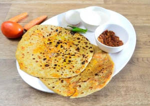Paneer Paratha (2 Pcs)