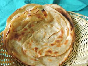 Lachhedar Paratha