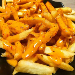 Cheesy Peri Peri Fries